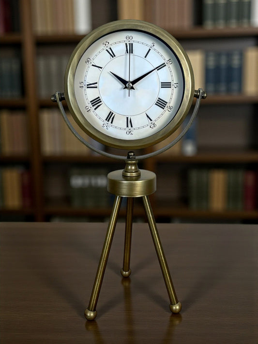 Zentime Eskitme Vintage Üç Ayaklý Masa Saati