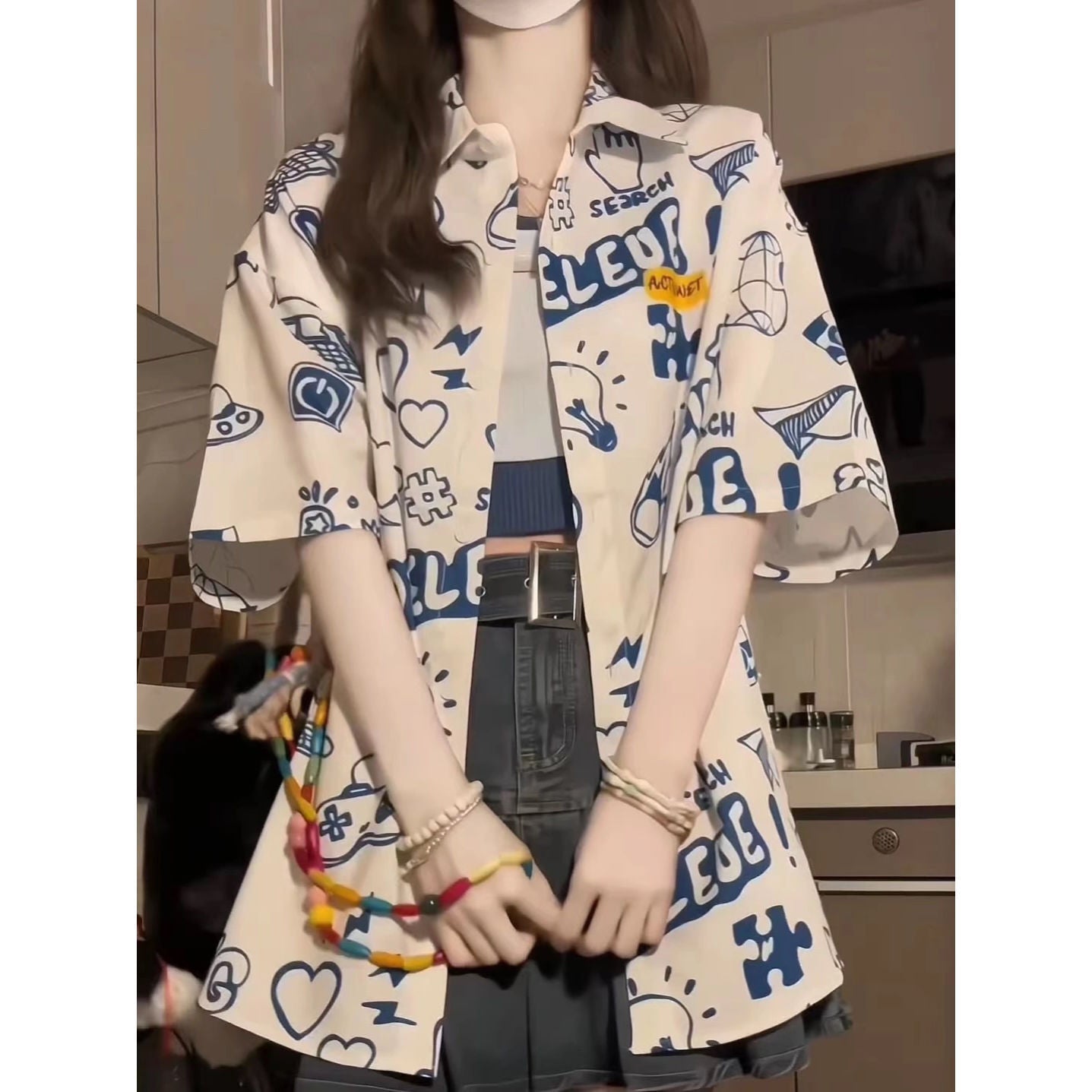 Damen Loose Fit Freizeit Hemd – Cartoon Graffiti Style