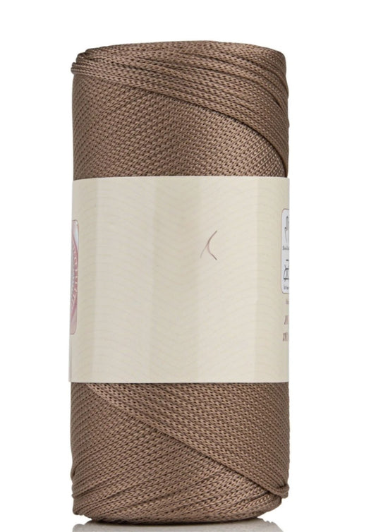 Makrome Ýpi 3mm Polyester Karamel