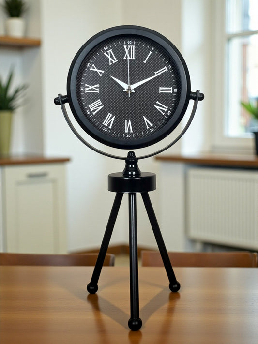 Zentime Siyah Zarif Üç Ayaklý Masa Saati