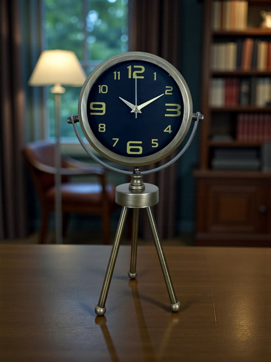 Zentime Eskitme Vintage Üç Ayaklý Masa Saati